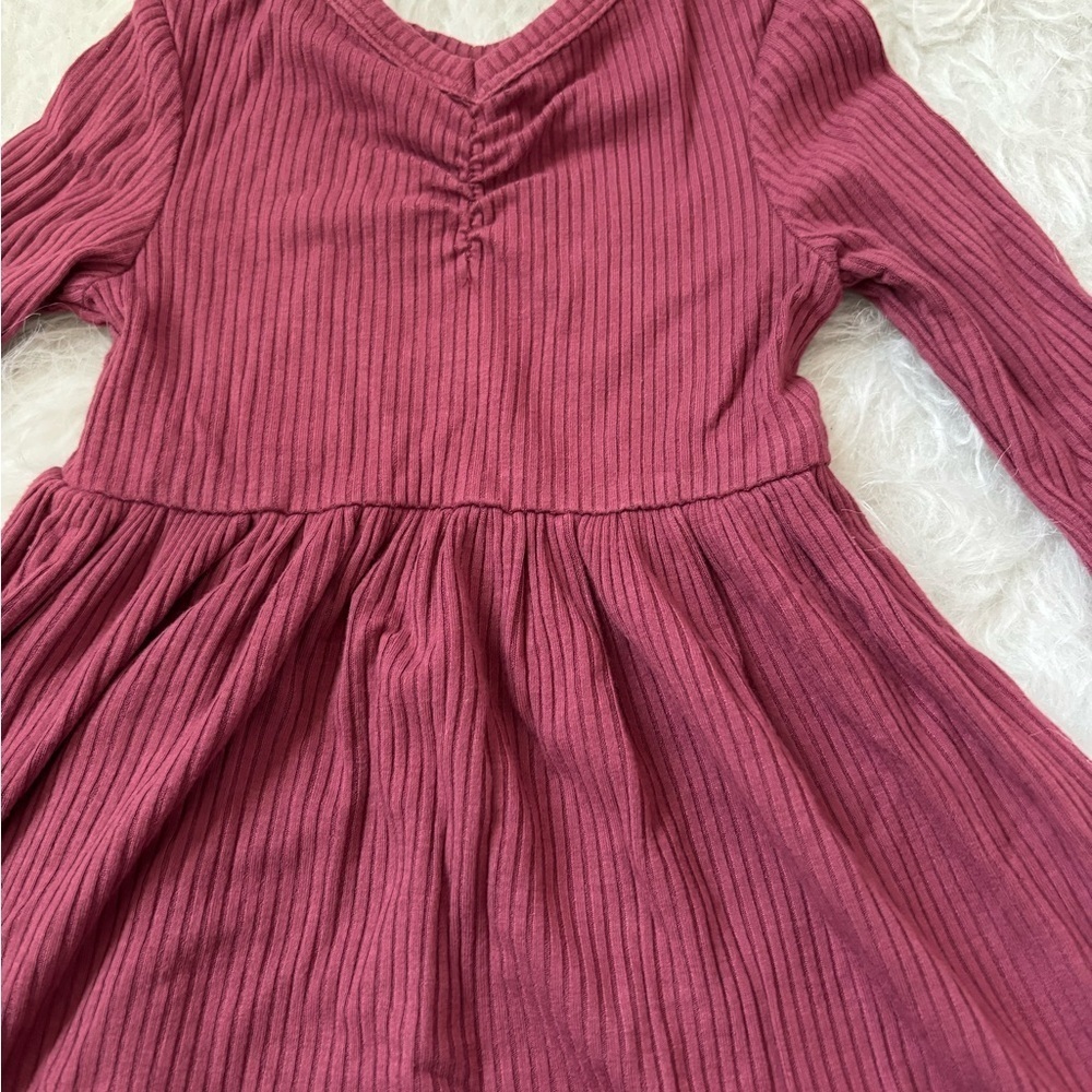 Kate Quinn Deep Red Long Sleeve Dress - Picture 2 of 3